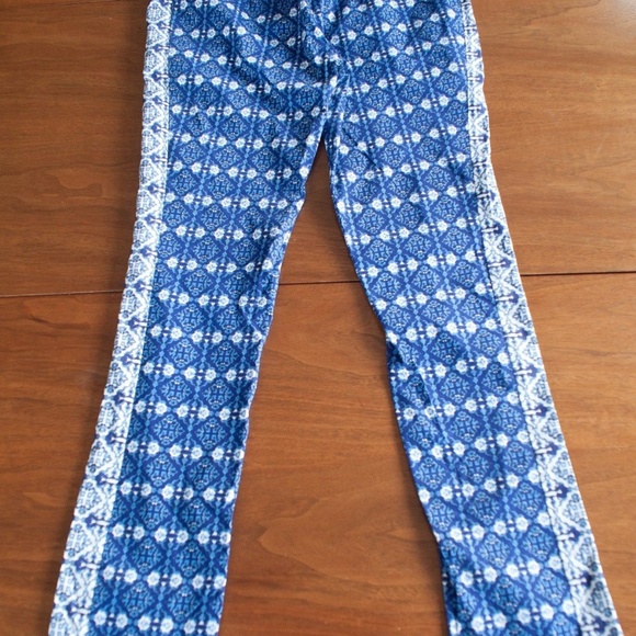 Romeo& Juliet Coutr Blue &White Geometric Pants M - Picture 3 of 4